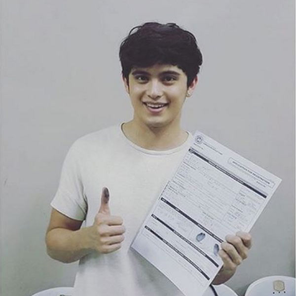 LOOK: Celebrities who are now registered voters #2 1