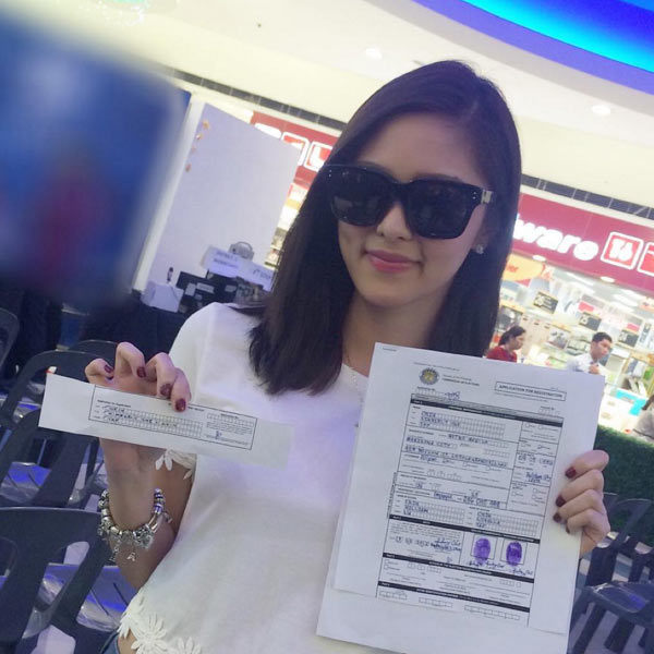 LOOK: Celebrities who are now registered voters #5