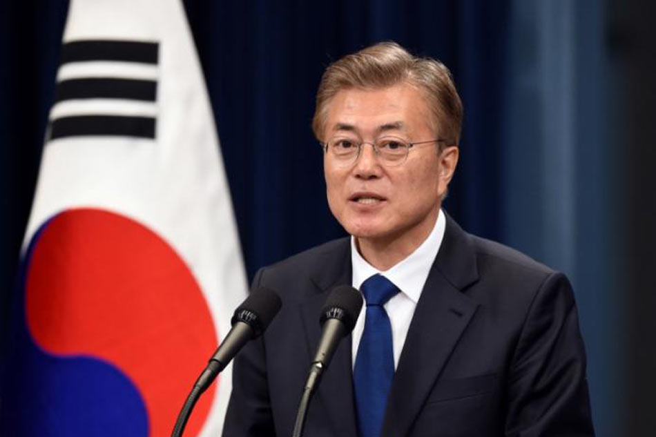 Korean officials meet in attempt to repair ties