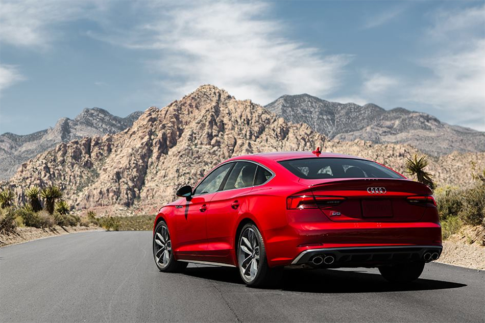 Former Audi Engine Manager Charged in Emissions Scandal