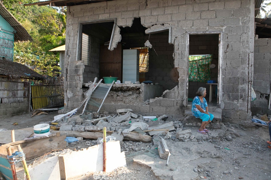 Slideshow Life After The Earthquakes In Tingloy Batangas Abs Cbn News