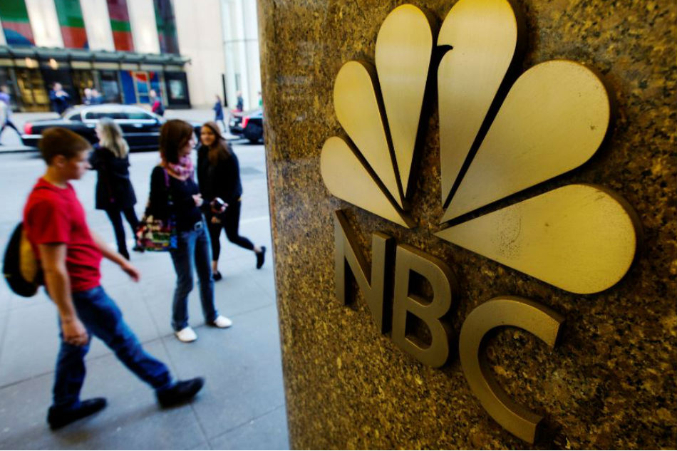 Snapchat debuts its first daily news show Snapchat debuts its first daily news show