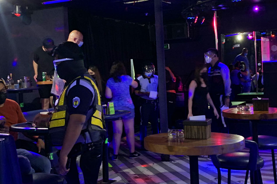 2 Bar Sa Makati Sinalakay Ng Mga Awtoridad ABS CBN News