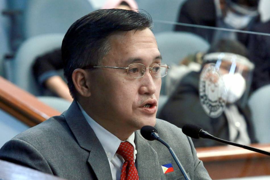 Sen. Christopher Lawrence Go continues to defend local bills seeking to increase the bed capacity of several hospitals across the country Thursday, May 20. 2021. Go earlier appealed for the swift passage of the bills, pointing out the lack of bed during the surge of COVID-19 cases in the first quarter of the year. Alex Nueva España, Senate PRIB