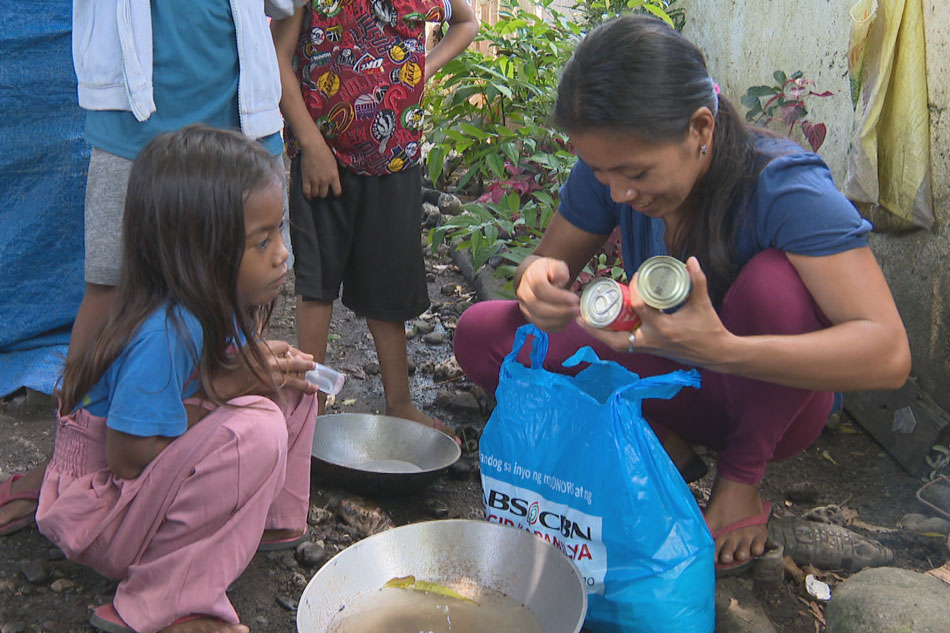 Tulong Hatid Sa Mga Nasalanta Sa Maguindanao Abs Cbn News