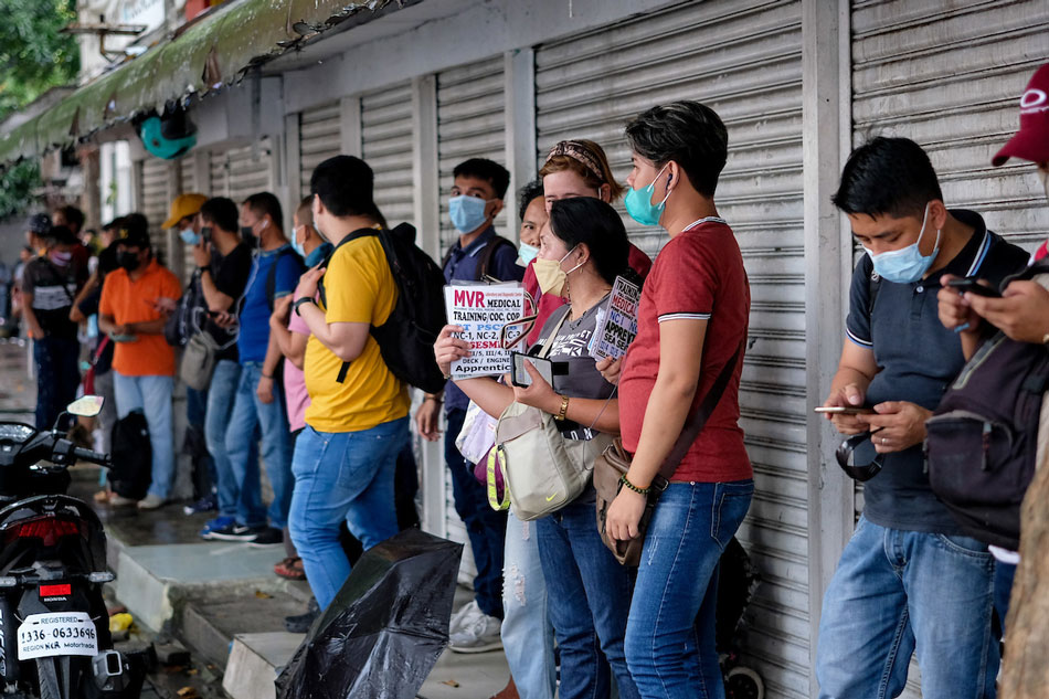 Dfa Dmw Sign Joint Circular For Aid To Migrant Workers Abs Cbn News