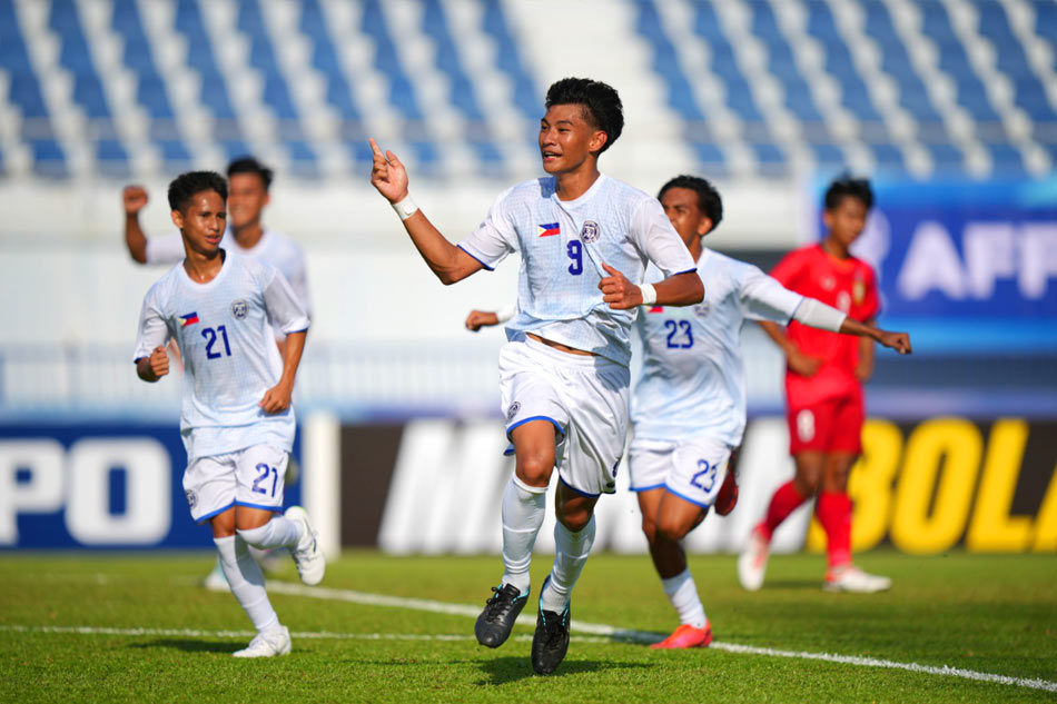 Aff U Championship Laos Holds Azkals To Draw Abs Cbn News