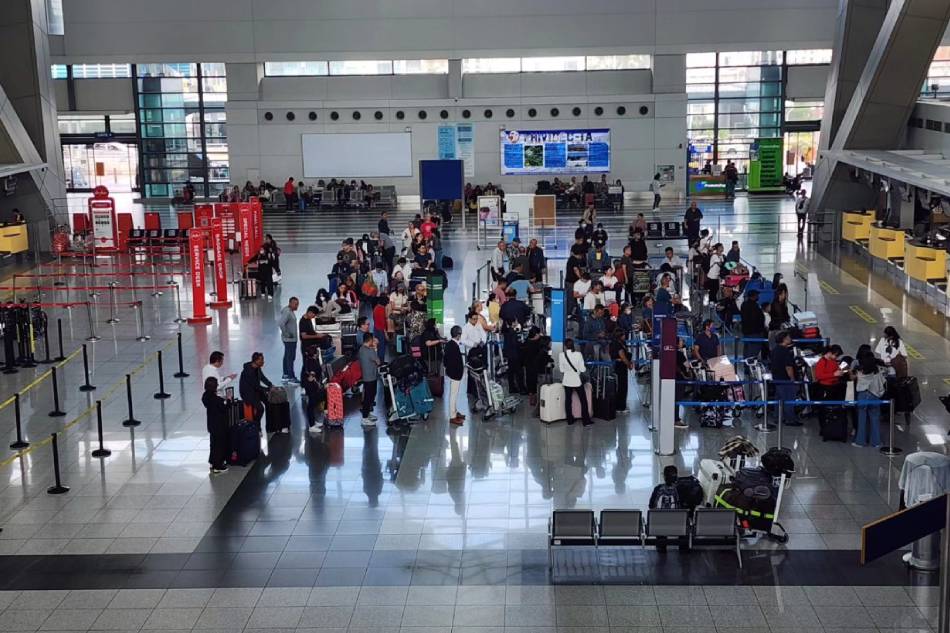 Fewer Passengers At NAIA But Surge Expected This Weekend Filipino News