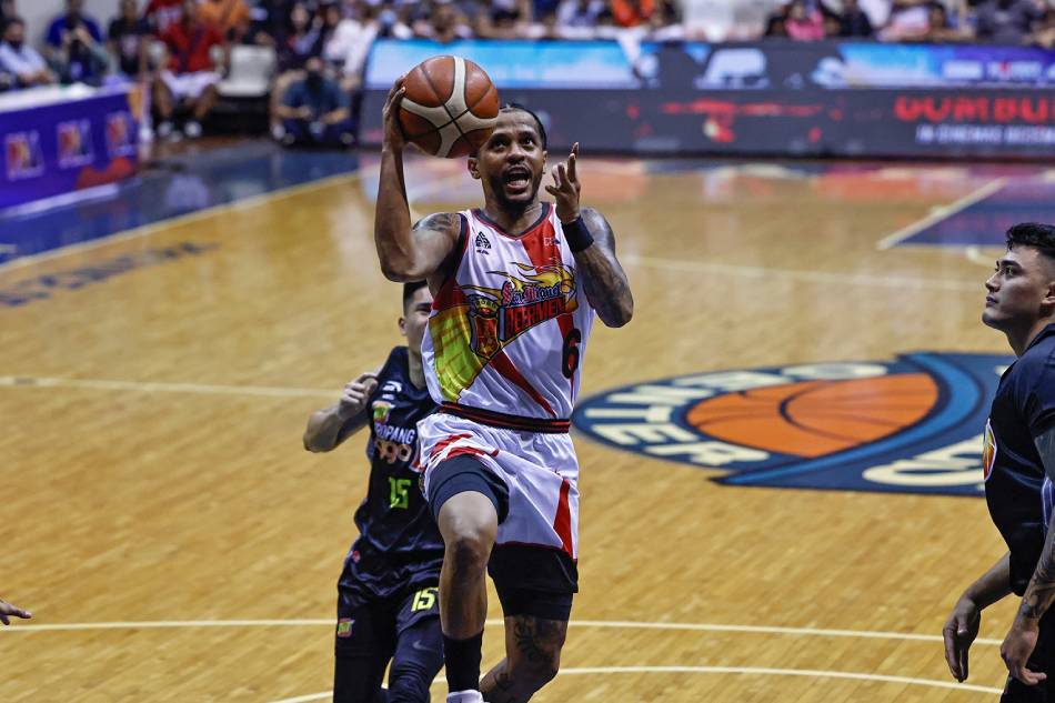 Smb S Chris Ross Is Latest Pba Player Of The Week Abs Cbn News