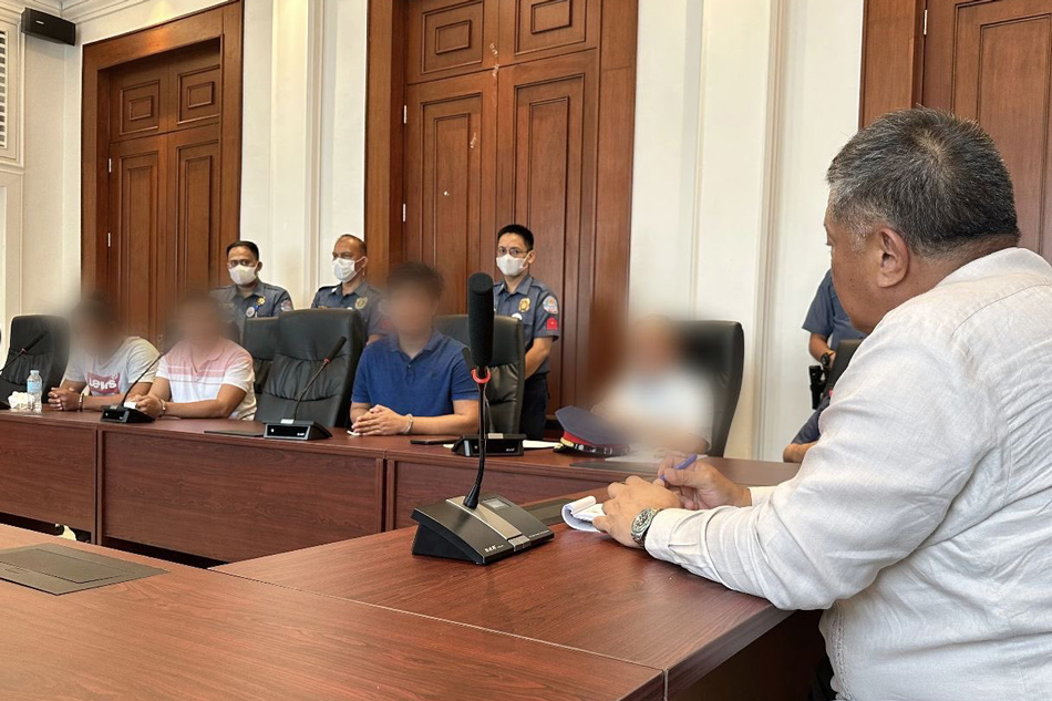 Cops In 2020 Slay Of Spanish National In Siargao Surrender ABS CBN News