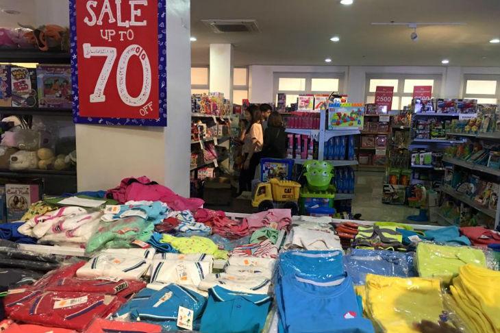 more pre christmas sales bazaars this weekend abs cbn news more pre christmas sales bazaars this weekend abs cbn news