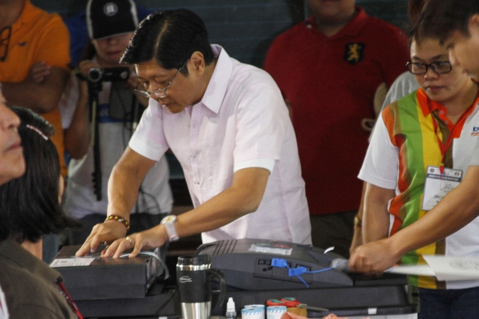 Marcos cast vote in Ilocos 1