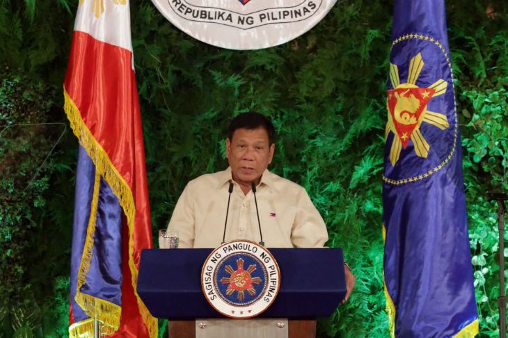 Duterte vows deadly crime war 1
