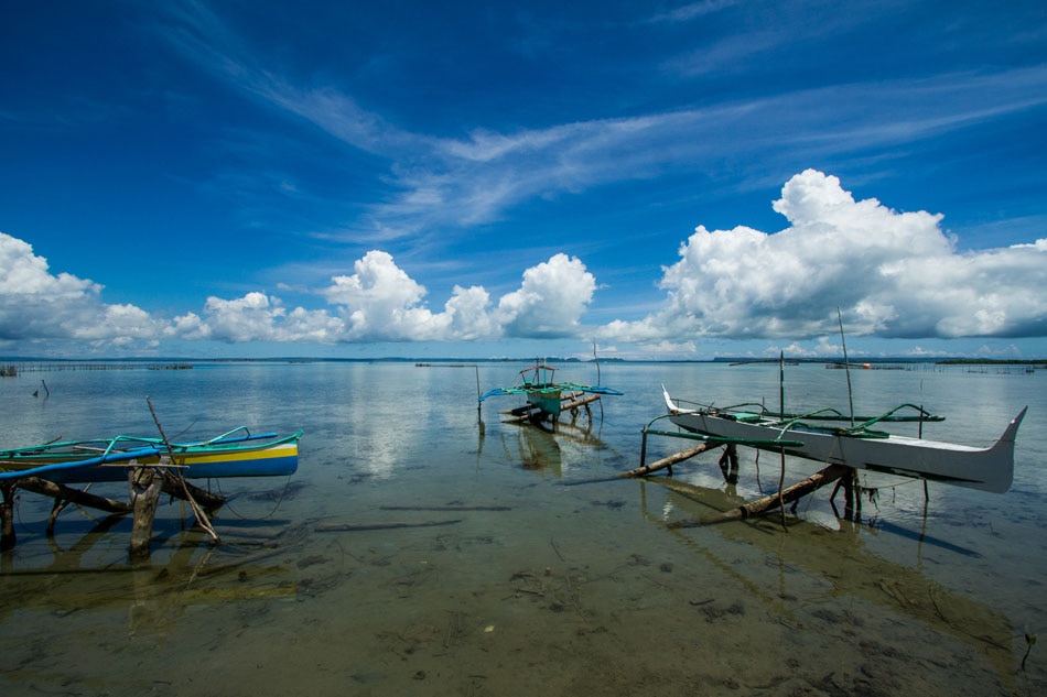 Paradise Islands Homonhon, Manicani Nurse Mining Wounds 