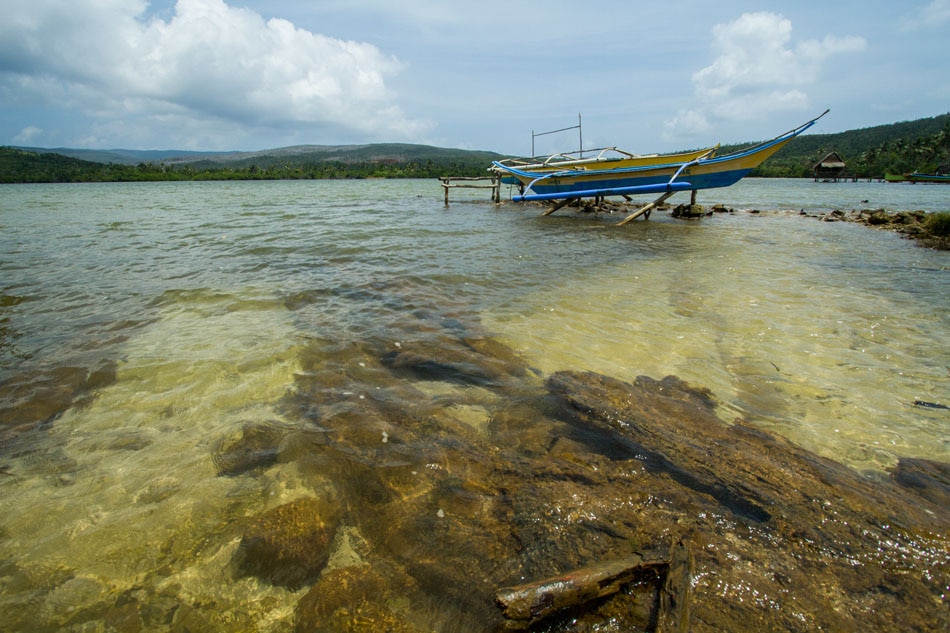 Paradise islands Homonhon, Manicani nurse mining wounds | ABS-CBN News