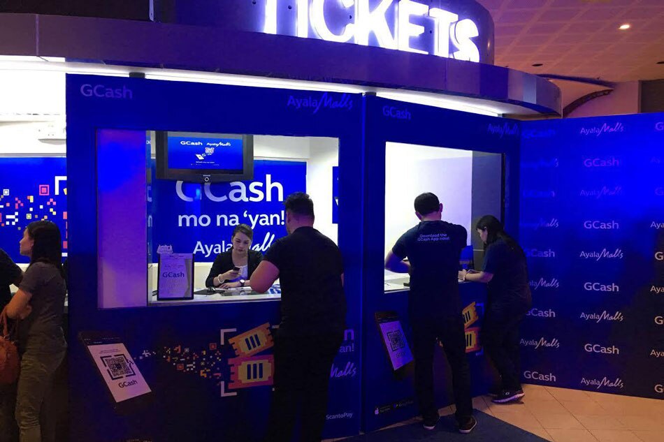 Globe launches cashless payment service 1