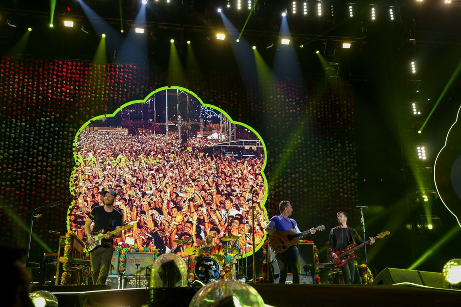 IN PHOTOS: Coldplay Rocks Manila | ABS-CBN News