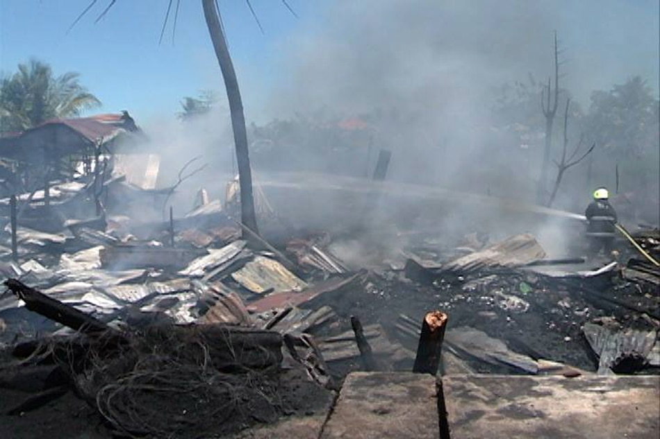 Fire destroys 20 houses in Cotabato City | ABS-CBN News