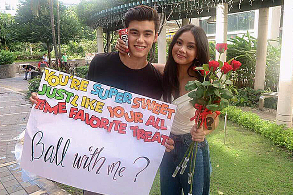 Here's how Bailey asked Ylona to Star Magic Ball 2017 ... - 950 x 633 jpeg 412kB