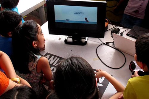 With distance learning classes set to begin, DepEd assures help for parents, students