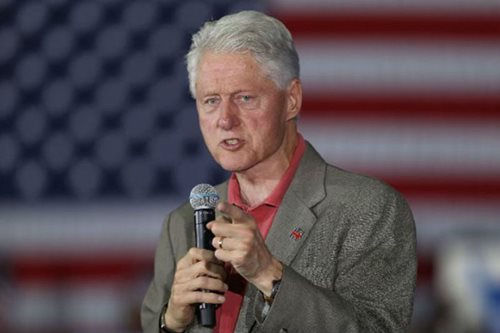 Bill Clinton to stay one more night in hospital 