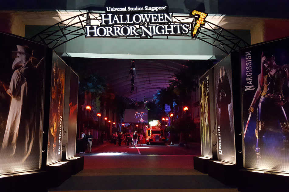 REVIEW Universal Studios 'Halloween Horror Nights' is an artsy