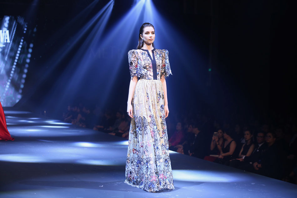 michael leyva gown price
