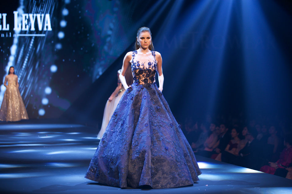 michael leyva gown price