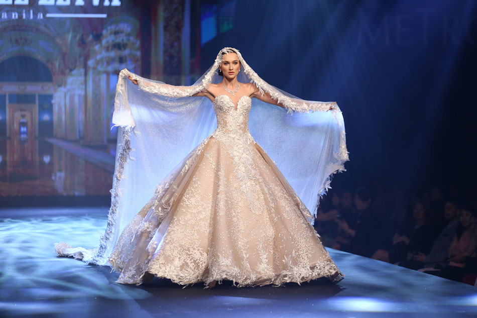 michael leyva gown price