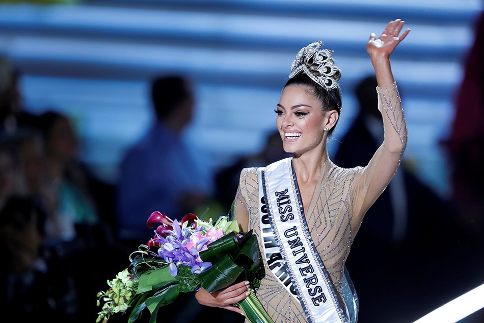 ♔ The Official Thread of MISS UNIVERSE® 2017 Demi-Leigh Nel-Peters of South Africa ♔ South-africas-demi-leigh-nel-peters