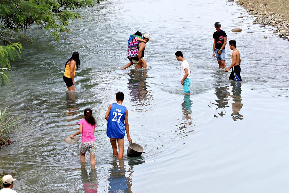 LOOK: Scenes of devastation in Surigao in aftermath of earthquake | ABS ...