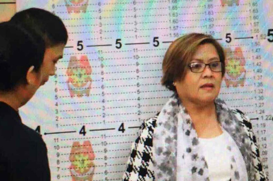 De Lima detained, determined to clear name 2