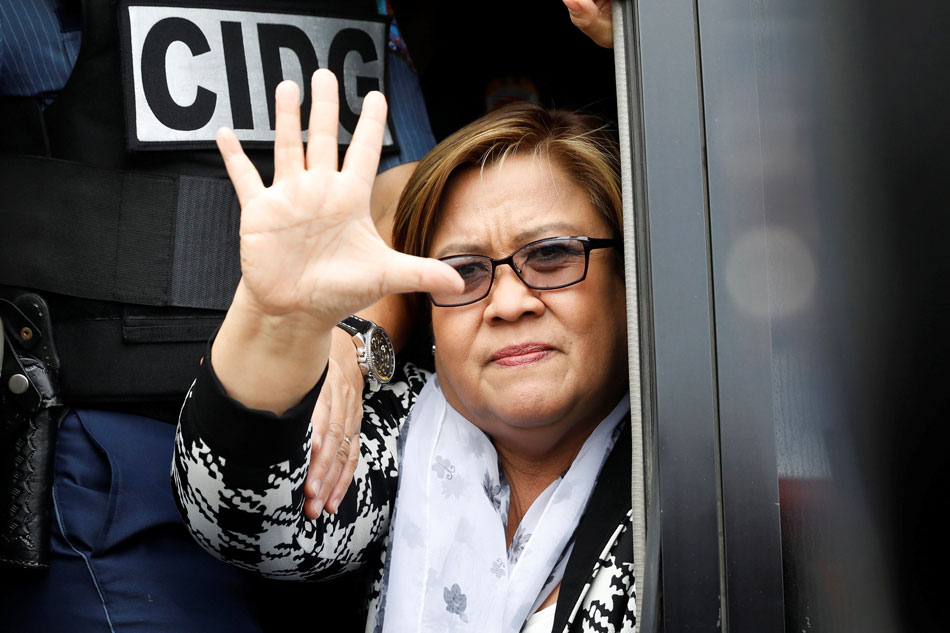 Missing Lent in hometown, ‘crucified’ De Lima to spend week in silent reflection 1
