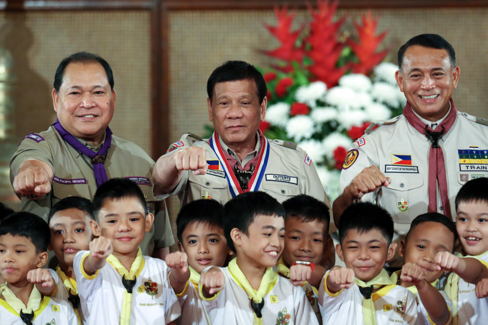 LOOK: Duterte dons boy scout uniform