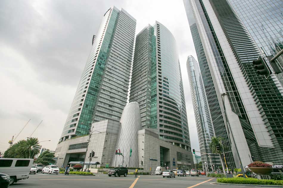 Taipan and diplomat Alfonso Yuchengco dies | ABS-CBN News