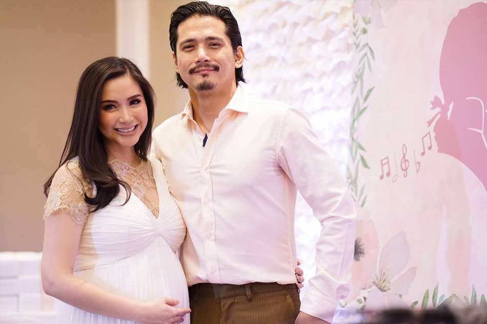 In Photos 10 Celebrity Couples With Big Age Gaps Abs Cbn News 