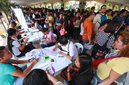 Over 3,300 jobs in government up for grabs - CSC exec