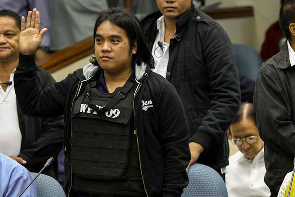 &#39;Well-rehearsed&#39; Luy continues testimony on Estrada graft trial 1