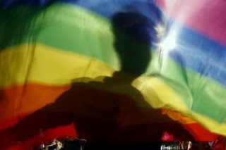 Global HIV response found to neglect gay and bisexual men, trans women