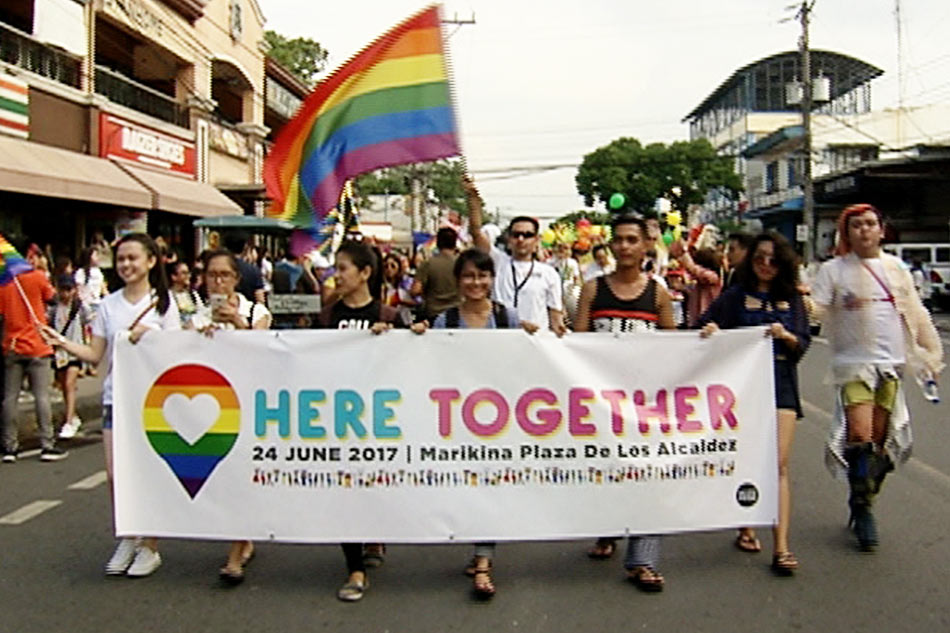 Daan Daang Miyembro Ng Lgbt Community Nakiisa Sa Pride | Free Download