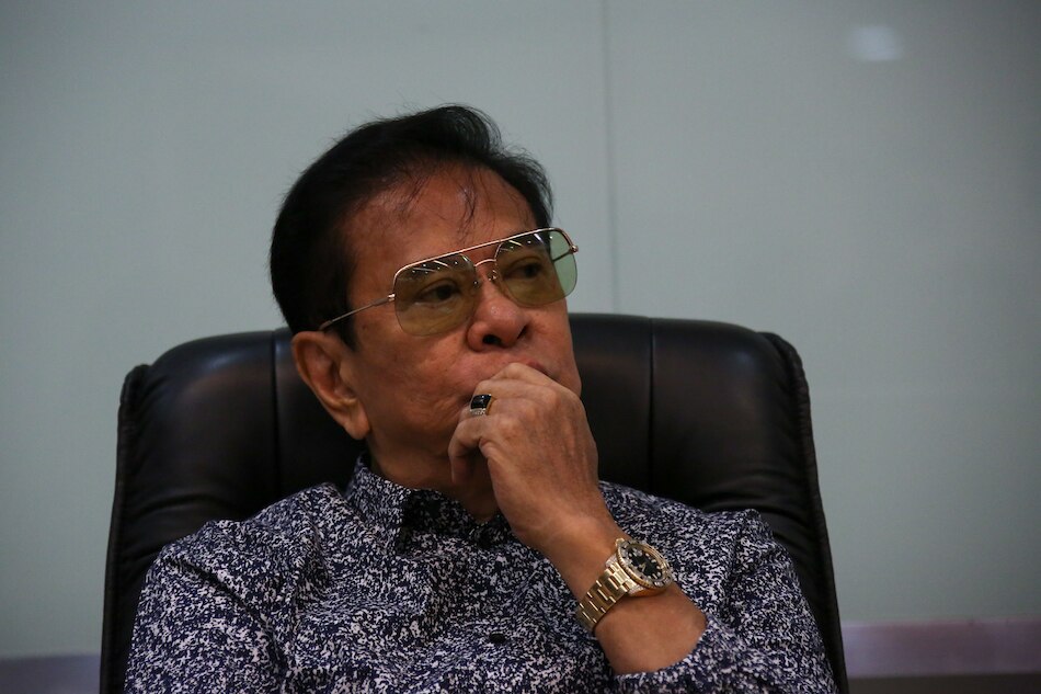 Chavit 'scandal photo' making rounds online | ABS-CBN News