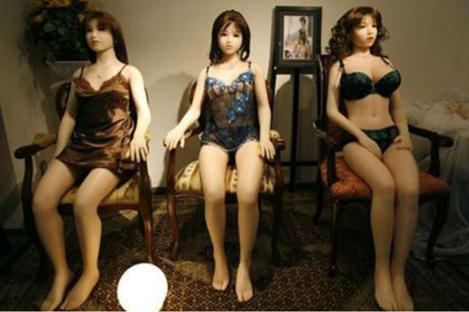 Silicone Sally Japan Men Find True Love With Sex Dolls