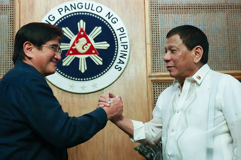 Duterte meets with Honasan, RAM officers 1