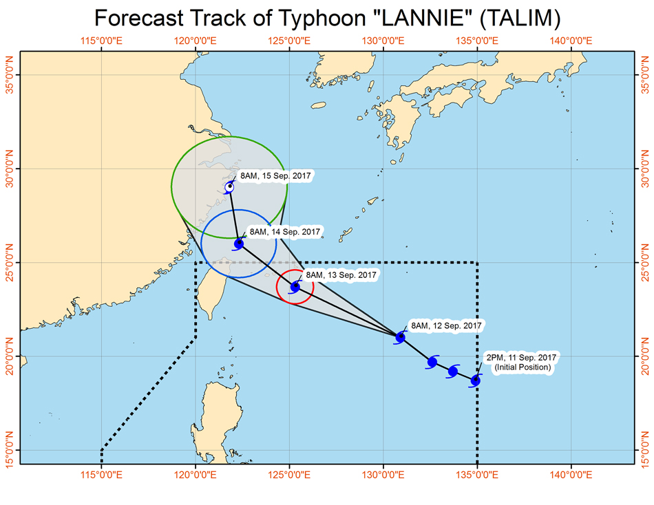 &#39;Maring&#39; makes landfall in Quezon, threatens Metro Manila 2