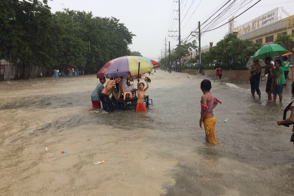 Floods Swamp Cebu City Abs Cbn News