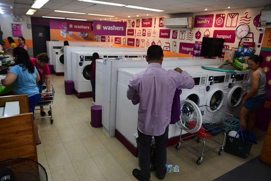&#39;Tingi&#39; economy sees rise of self-service laundromats 1