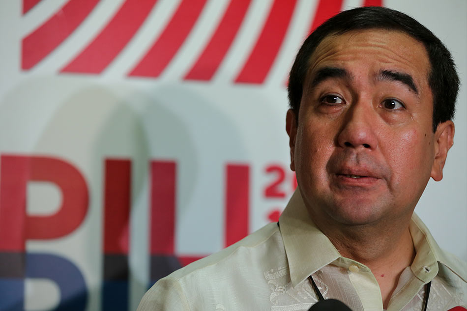 Palace hands off on Bautista impeachment Palace hands off on Bautista impeachment