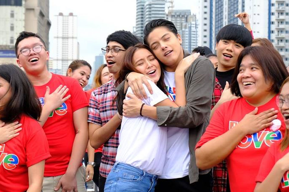 abs cbn entertainment news youtube watch abs cbn s 2017 christmas station id abs cbn news abs cbn entertainment news youtube watch abs cbn s 2017 christmas station id abs cbn news