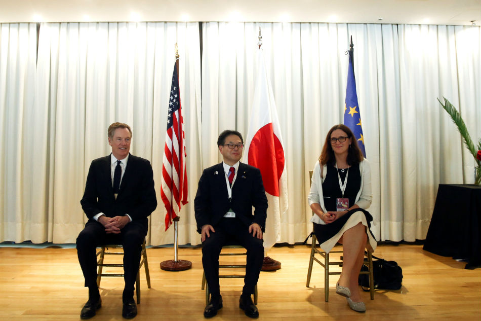 European Union signs biggest ever free trade deal with Japan amid Brexit turmoil European Union signs biggest ever free trade deal with Japan amid Brexit turmoil