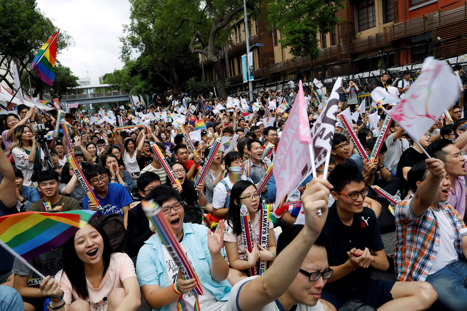 Taiwan Court Rules In Favor Of Gay Marriage In Asia First Abs Cbn News 